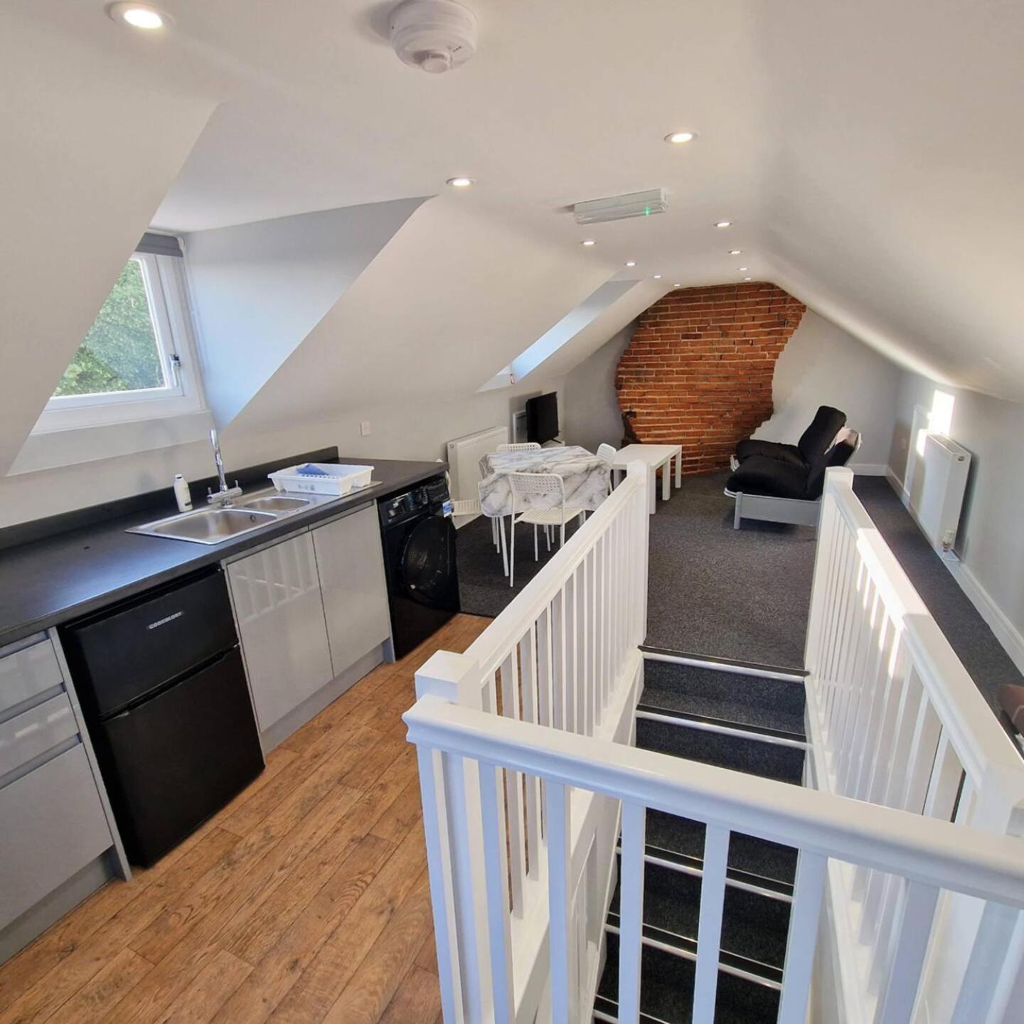 1St Floor Riverview Duplex Flat With Parking Норвіч Номер фото